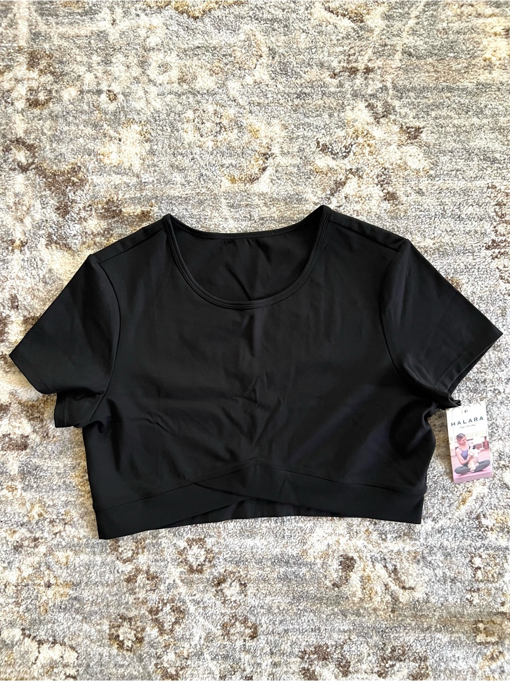 New Halara Black Scoop Neck Athletic Top